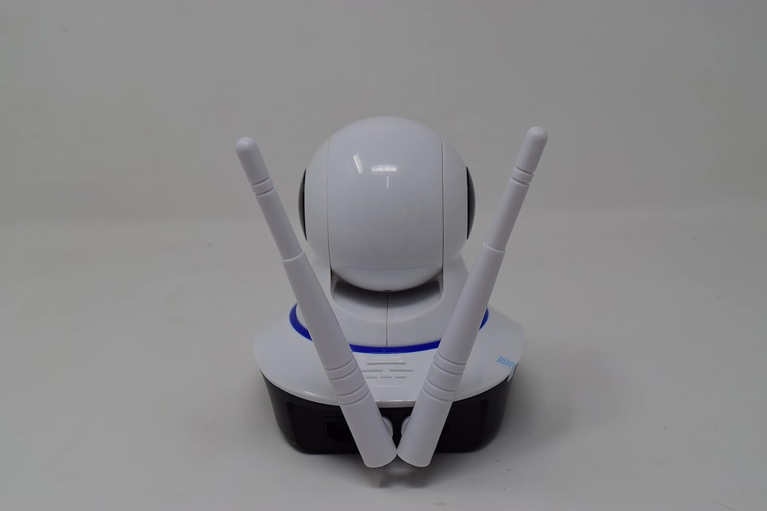 Camara Ip Necnon (Nbcs1L122M) 2Mp1080Hdwifialtavozmicro Sensor De Mov Microsd Soporte Inc.